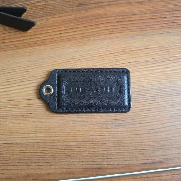 Coach Daisy Mia Black Leather Crossbody Bag Purse - Picture 16 of 16